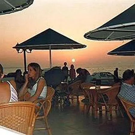 Vasia & Hotel